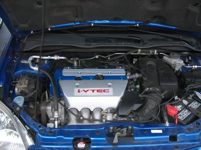 Wrinkle Blue Valve Cover Installed!